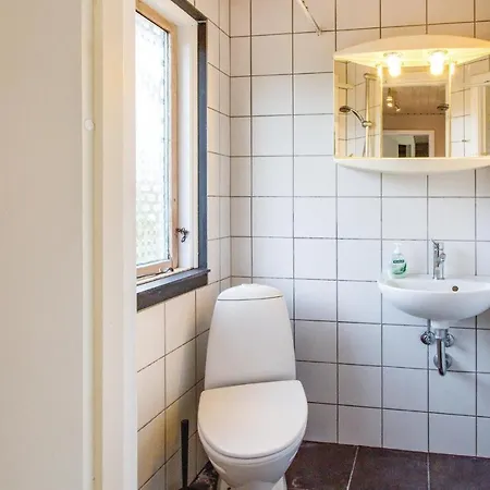 Three-bedroom Holiday In Slagelse